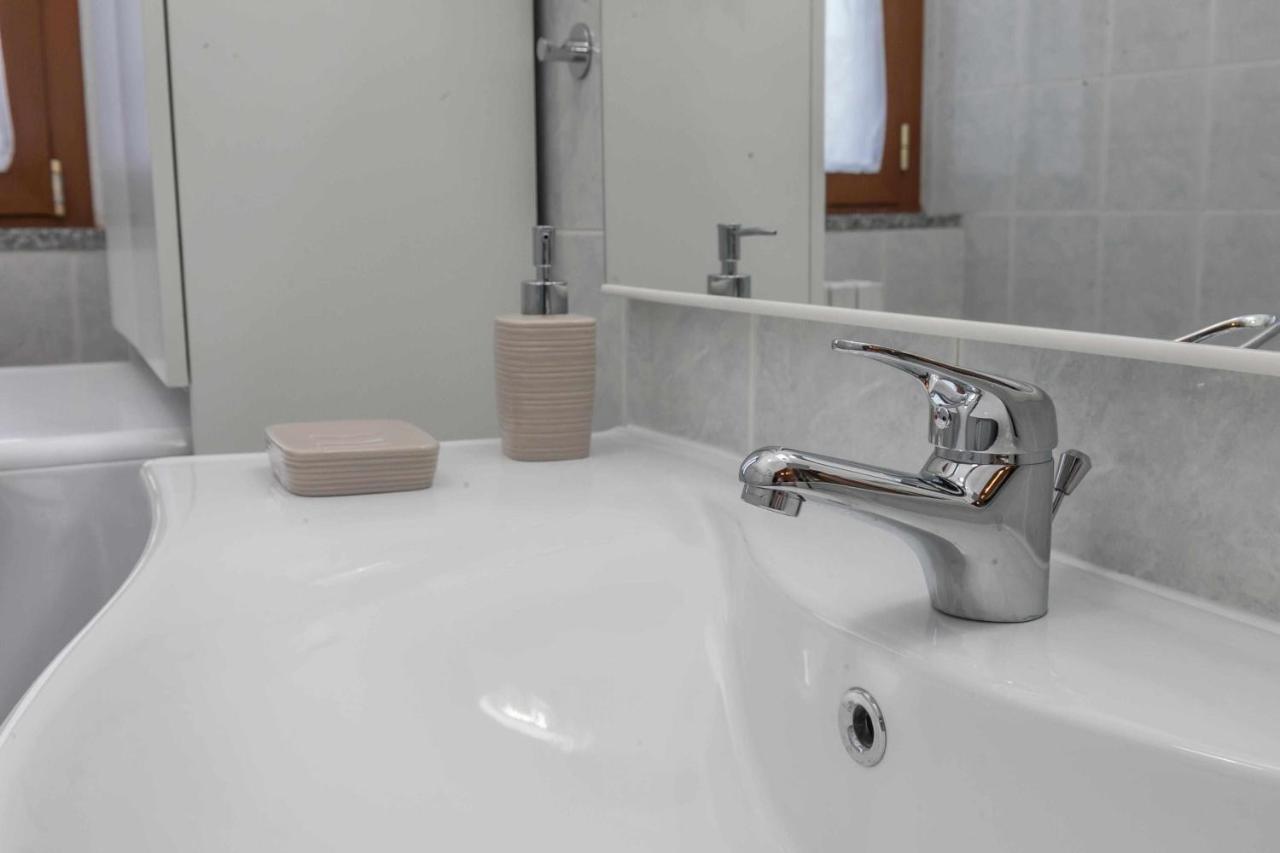 "Rhome14" Cozy Apartment For Smart Workers Milánó Kültér fotó
